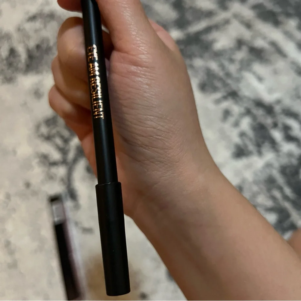 REALHER Eye Am Resilient Metallic Bronze Eyeliner May sale